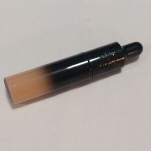 Kat Von D Concealer